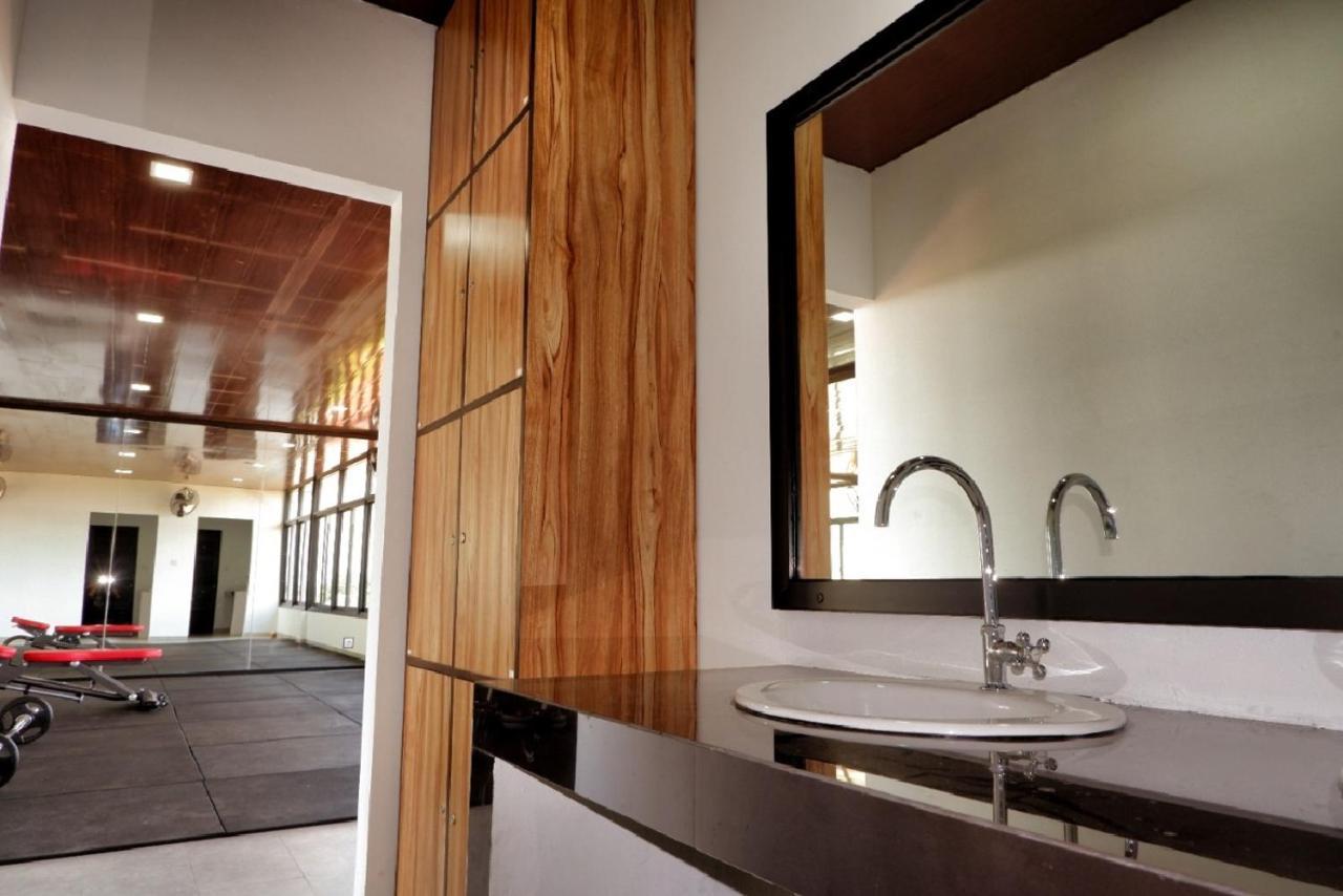 Guest House 555 Nki South Tangerang Bagian luar foto